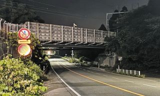 東海道新幹線の上下線で一時運転見合わせ　岐阜羽島―米原間で線路に立ち入り、新幹線特例法違反容疑で82歳男逮捕